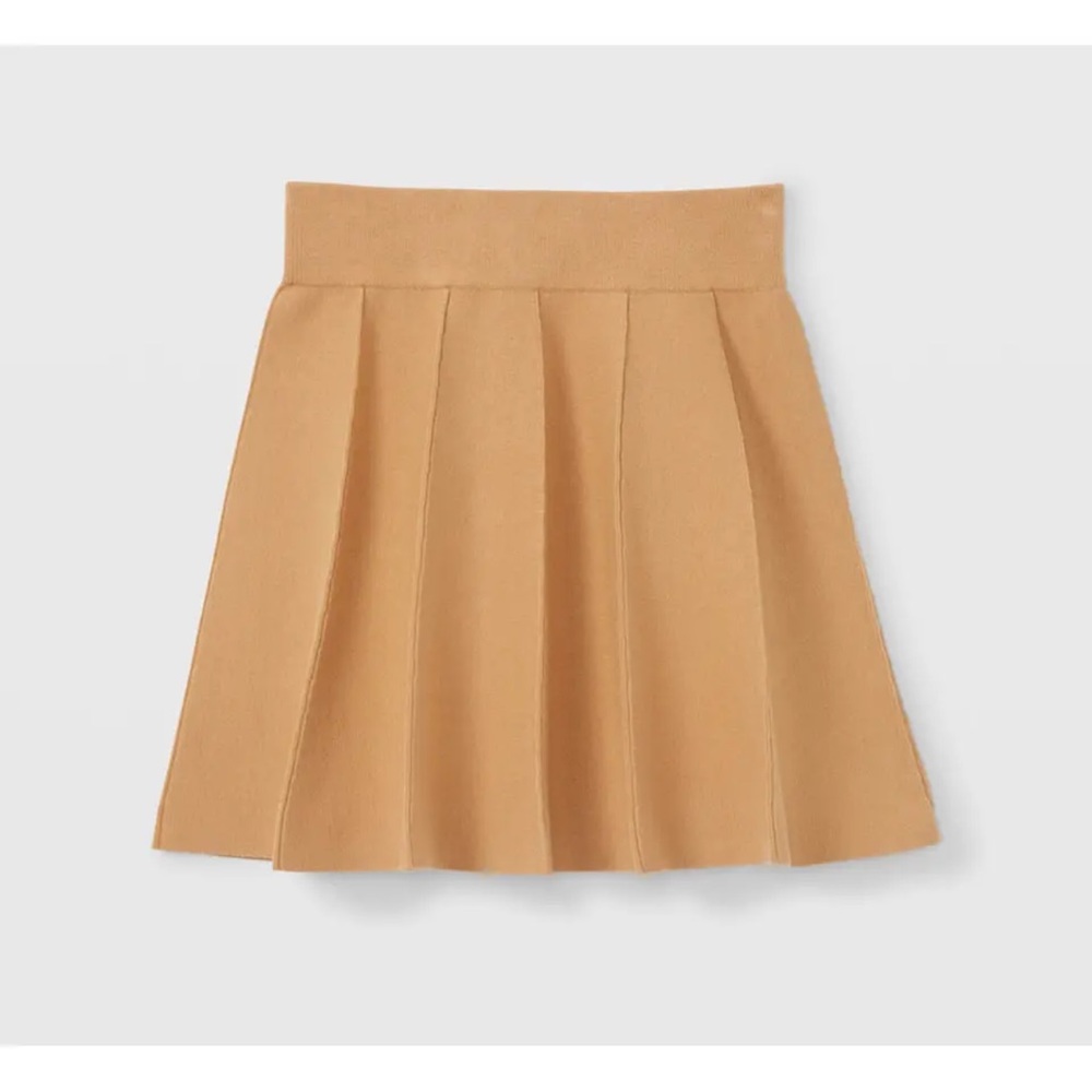 CLUB MONACO | Tan Mini Skirt Size Medium